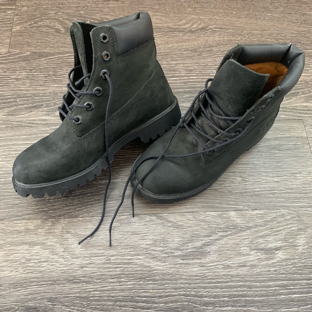 Black Timberland Boots